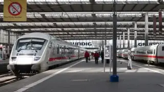 Свалиха всички пътници от влак в Германия, причината ще ви смае