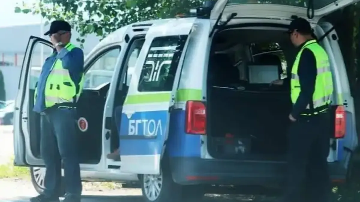 Меле край Сливен: Дядо помете автомобил на БГТОЛ