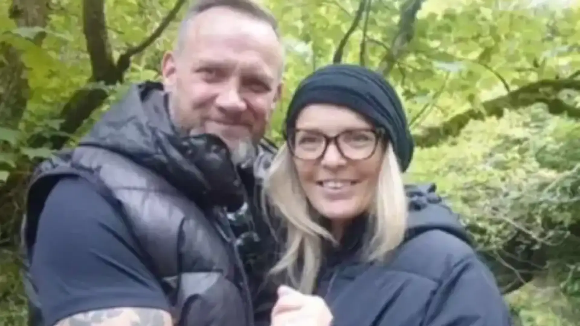 Трагедия: Двама туристи открити мъртви в палатка край езеро