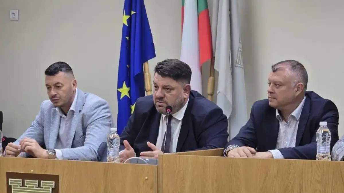 Атанас Зафиров проведе среща с актива на БСП в Плевен