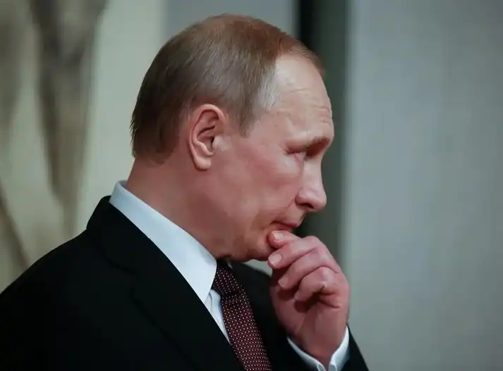 С шампанско в ръка: Путин разкри за здравословни проблеми