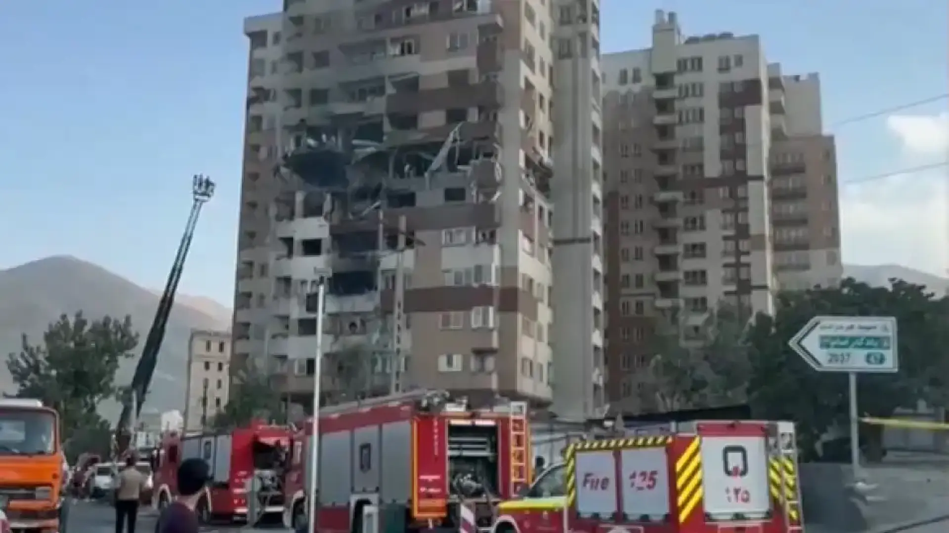 Разтърсващ разказ от Израел: Домът на българка е в руини след атака, успяла да спаси само урната на мъжа си