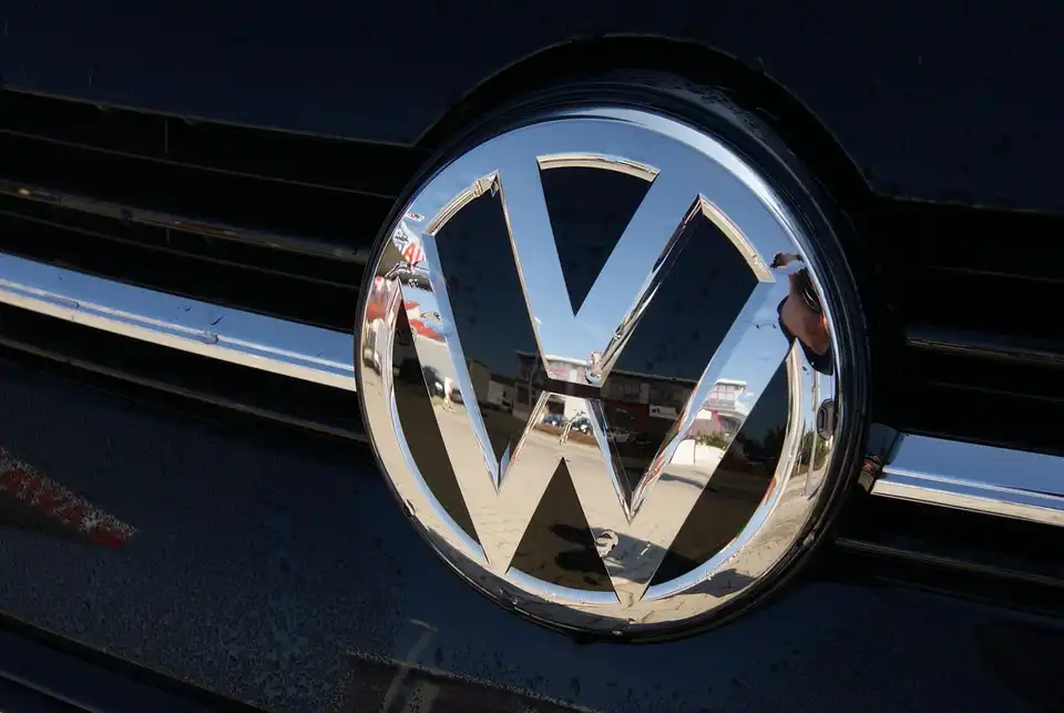 Засякоха най-евтиния модел на Volkswagen пътя Снимка