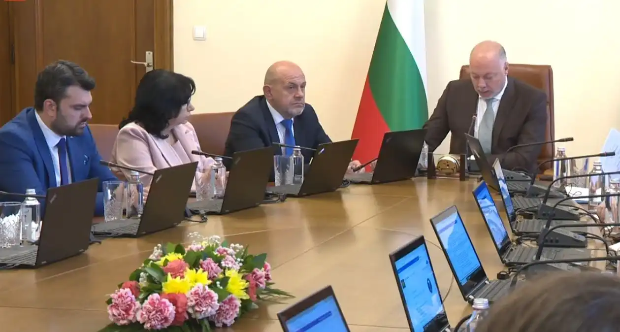 Премиерът изнесе неизвестни подробности за спасителната операция в Израел, имало е план Б