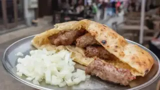 Британците в екстаз от балкански град - бира с вечерята за 2 евро