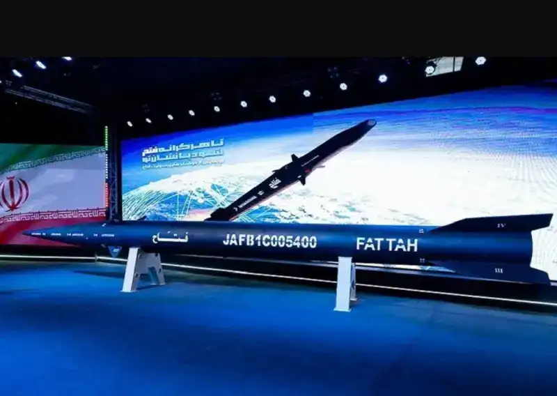 Новата тактика на Иран за удари по Израел дава първите си плодове