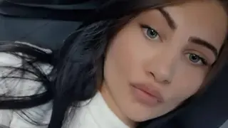 Лоши новини за 20 г. сексапилна сервитьорка Памела, ръгала с нож трима в Слънчев бряг