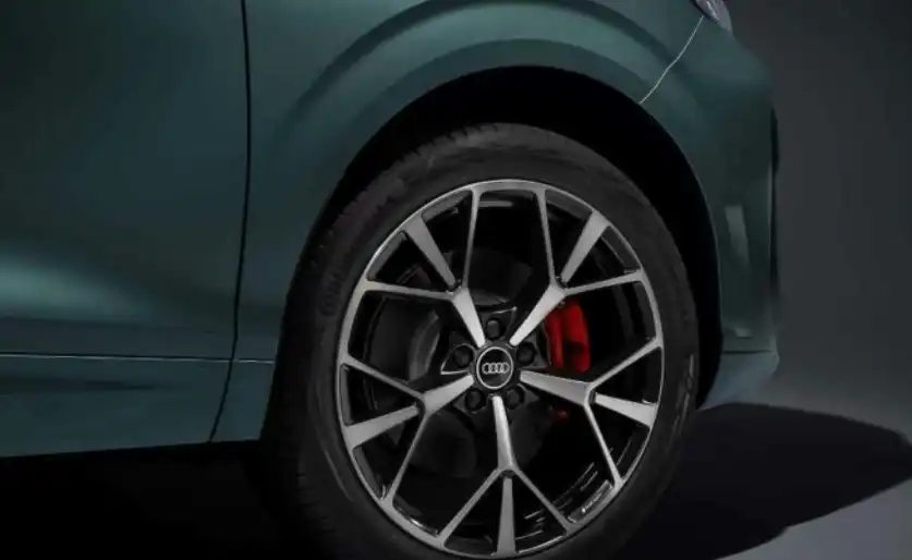 Стилен и технологичен: Представиха най-достъпния кросоувър Audi Снимки