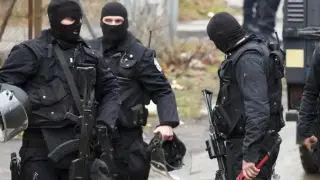 Столични ченгета с удар за милиони, има закопчани
