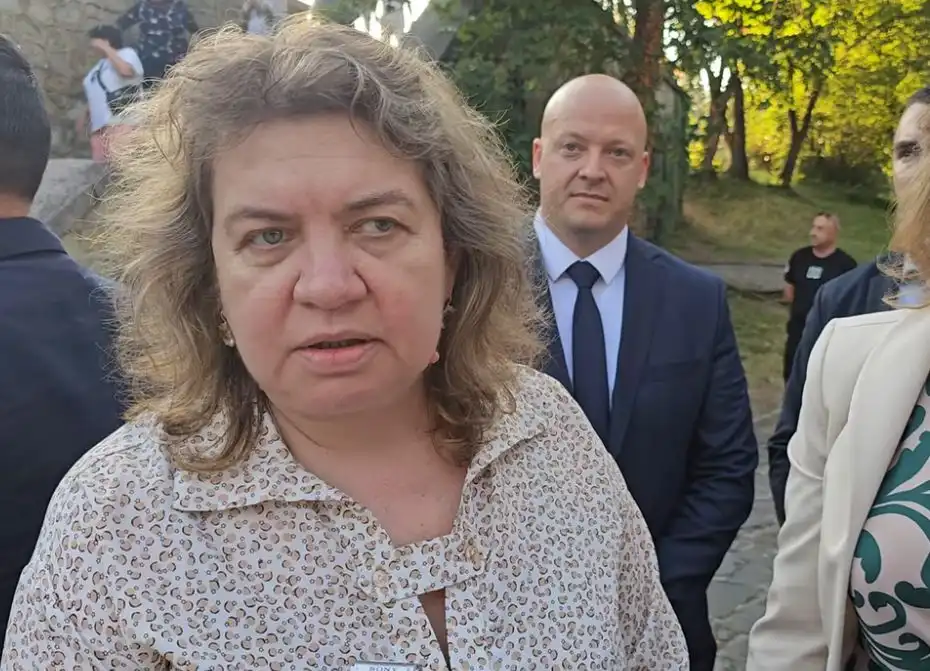 БЛИЦ TV: Наталия Киселова от Хисаря: Трябва да се седне на масата за преговори, за да се спре войната в Близкия изток