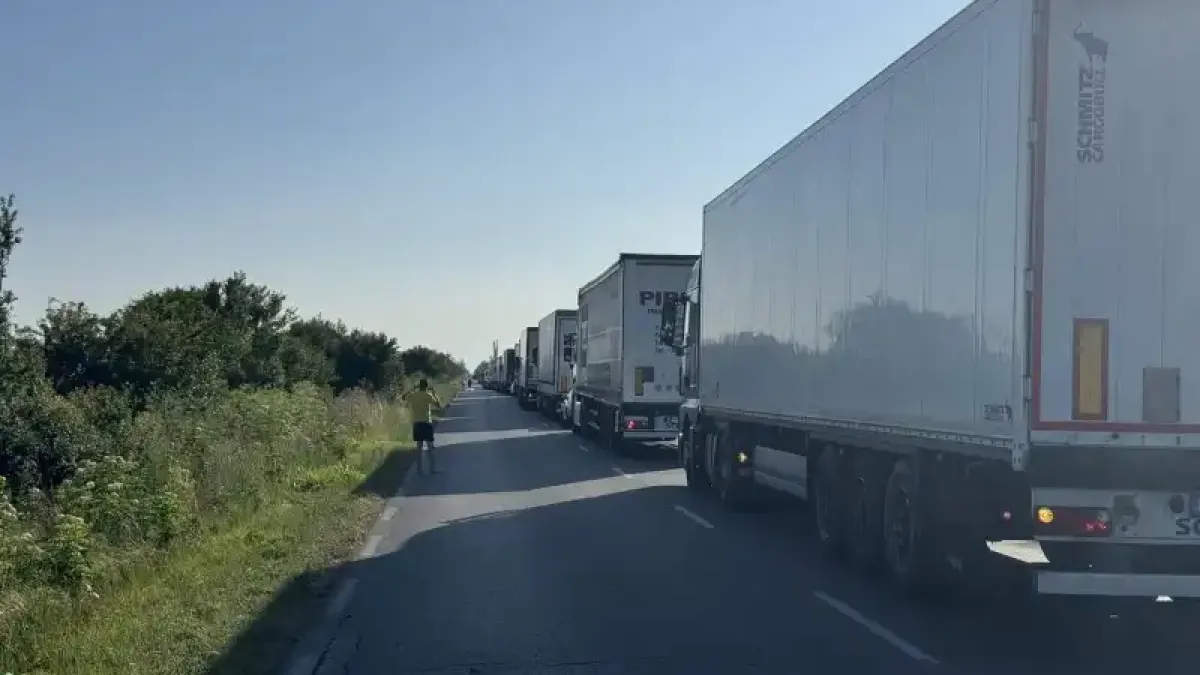 Ад на път в Северозапада, десетки са в капан Снимки