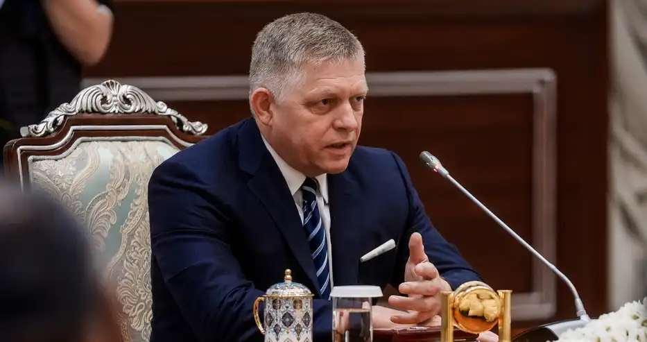 Фицо: Словакия сама ще определи темпото на разходите си за отбрана