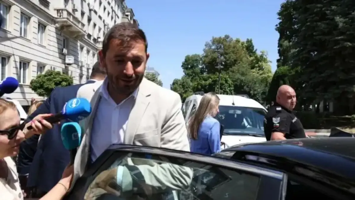 Скандалният зам.-кмет на Промяната го загази здраво след зрелищната акция