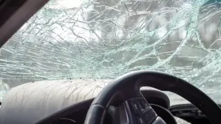 Шофьор на цистерна загина при тежка катастрофа край Вълчи дол