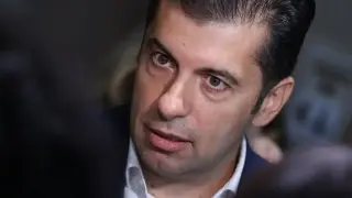 Виктор Димчев изби рибата със "сори, Киро" и два неудобни въпроса към него