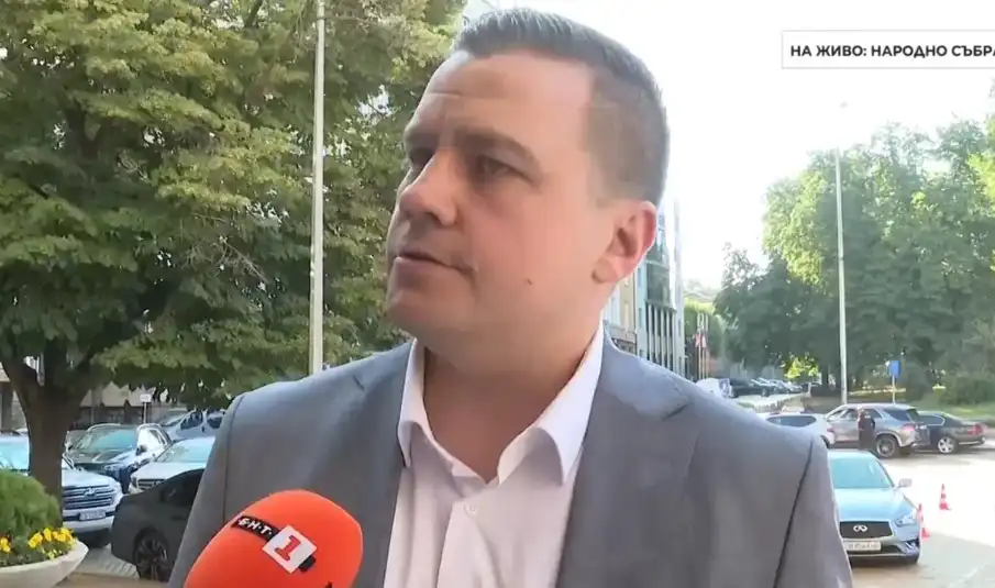 Балабанов: Кирил Петков погреба окончателно „Промяната“