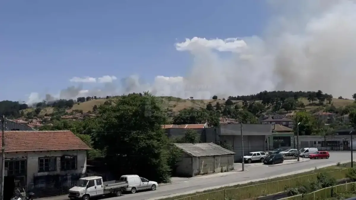 Извънредна ситуация край Карнобат вдигна на крак службите Видео