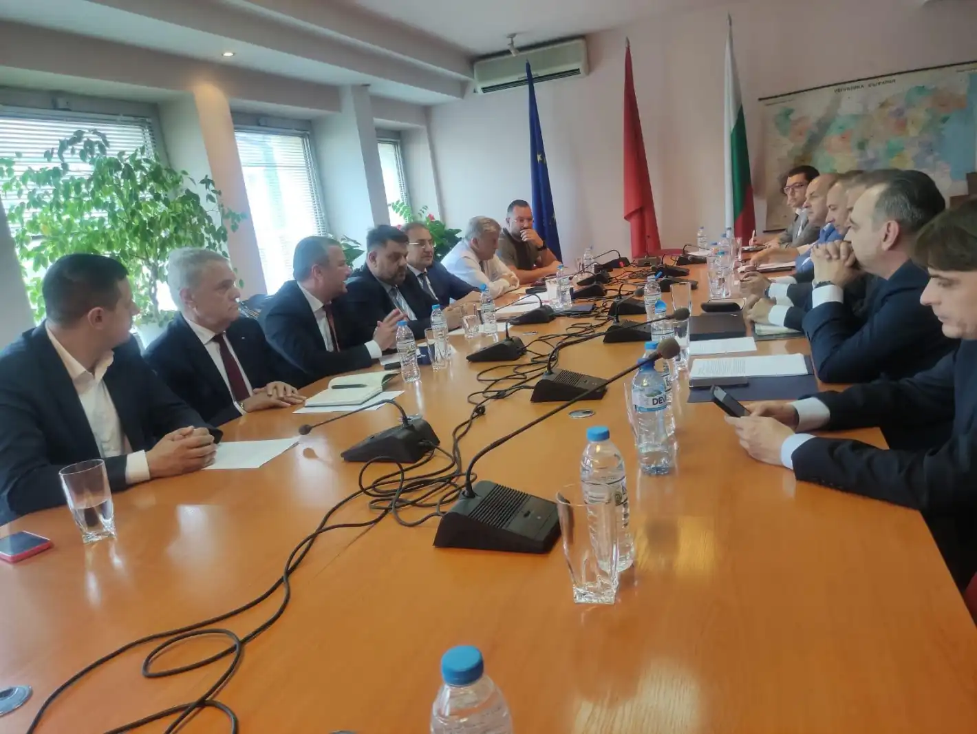 БСП - ОЛ се срещна с АОБР за търсене на решение на наболели проблеми