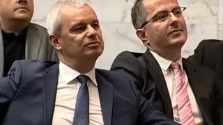 Направиха Копейкин на 2 стотинки, взимал заплатите на своите депутати БЛИЦ Live