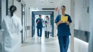 Световно признат неврохирург с 40-годишен опит пристигна в България Видео