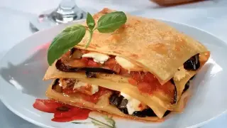 Лесна лазаня с рикота и патладжани, която ще ви омагьоса