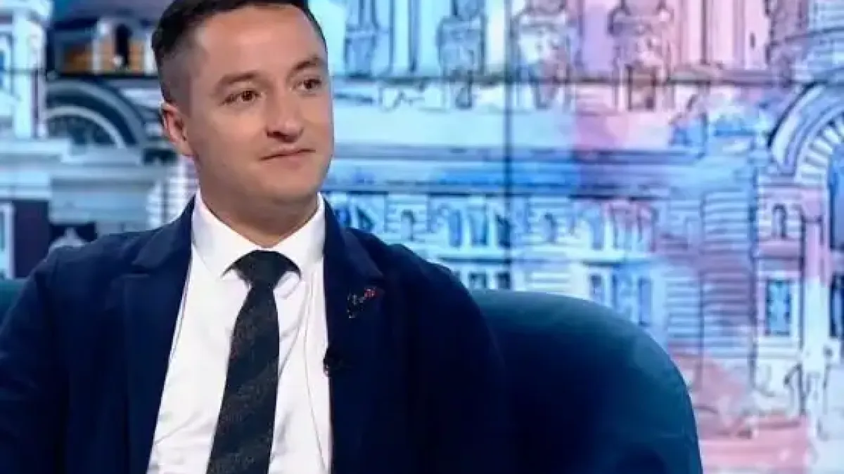 Дойде време разделно: Божакнов иска мъст срещу ПП, оставката на Петков е недостатъчна!