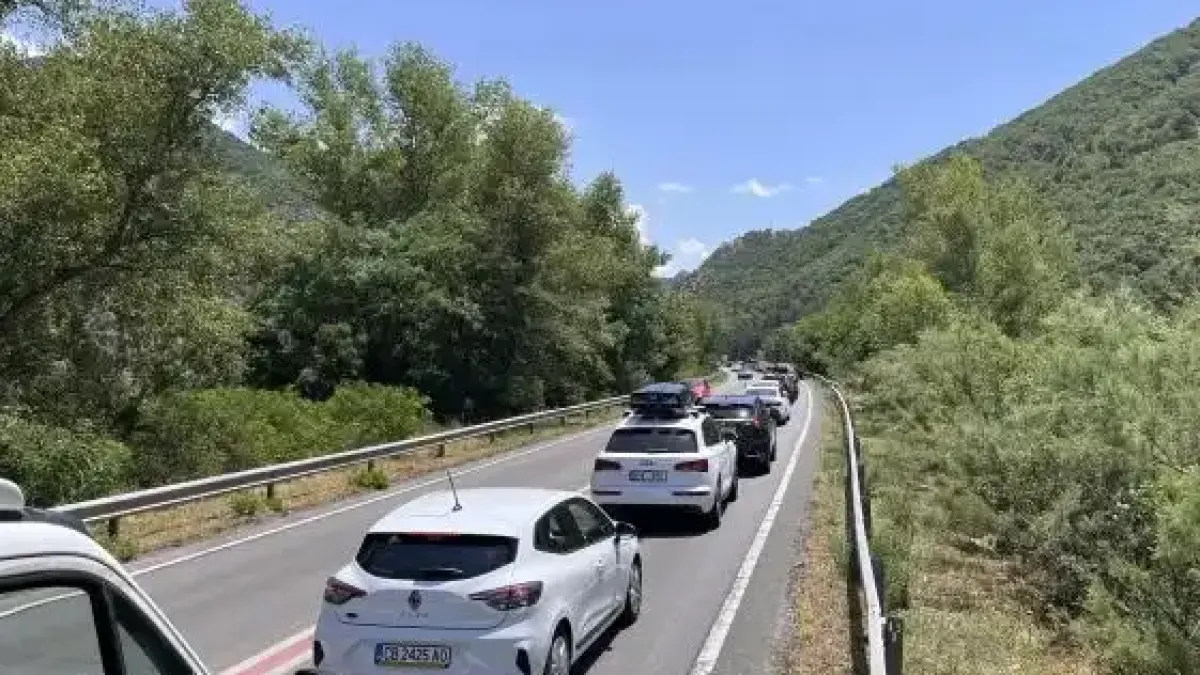 Адът в Кресненското дефиле става все по-голям Видео
