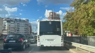 Шофьорът от Пловдив, псувал на "проститутки" майка и дъщеря, си го получи