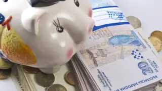 Еврото счупи буркан банк и изтупа дюшеците, българите хукнаха да...