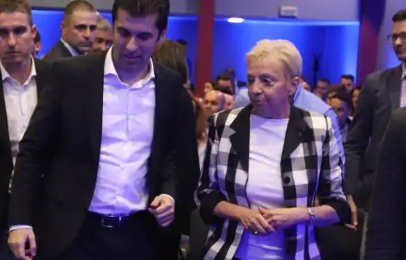Дамянова: Оставката на Петков е опит да се прикрие действителната глава на операцията