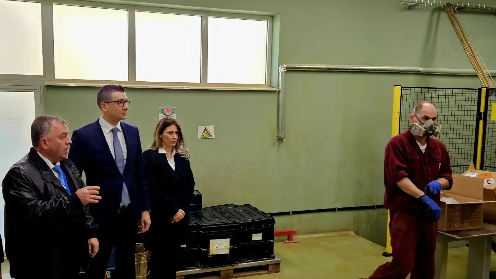 Министър Дилов: Активно работим за модернизацията на ВМЗ и за осигуряване на устойчиви работни места с по-високи възнаграждения