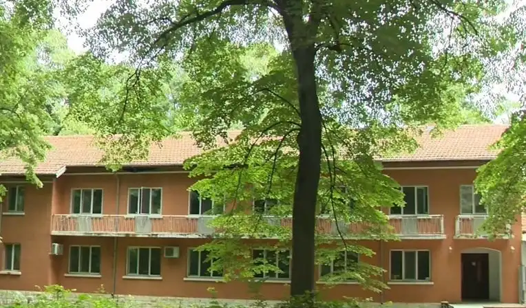 Кметът на Русе за затворения хоспис: Имаше избягал човек, влязох през нощта
