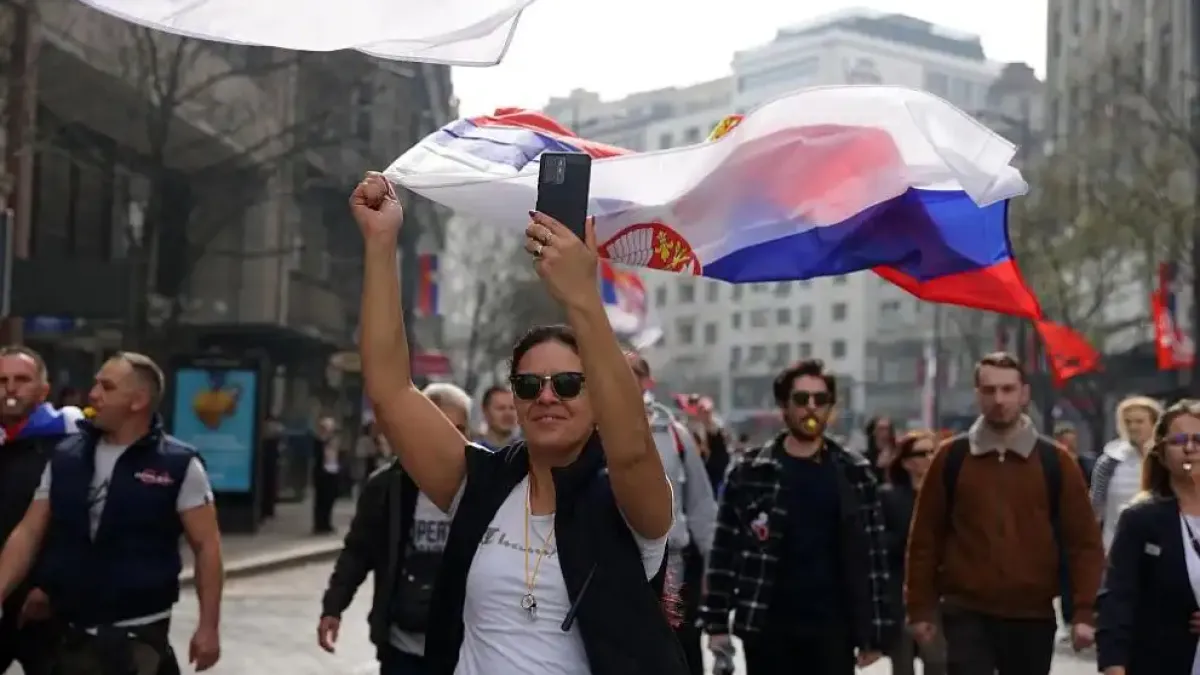 Сръбски студенти, задържани за опит за "преврат", бяха освободени