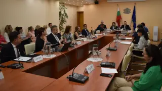 Министър Дилов: Работим за дългосрочни политики, които да гарантират устойчивостта и конкурентоспособността на българската индустрия
