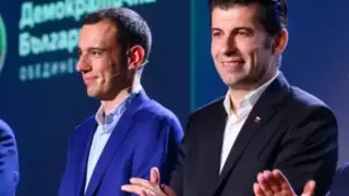 Управлява ли Лена София? 30 минути преди бомбата с корупционния скандал в ПП кметът получил съобщение, в него пишело...