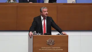 Драгомир Стойнев: Не страхът, а разумът трябва да води българската политика