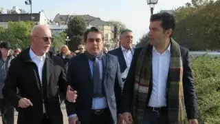 Милионер и ексминистър на Киро и Асен се отдаде на живот! Обикаля света с Лейди Гага и младото си гадже