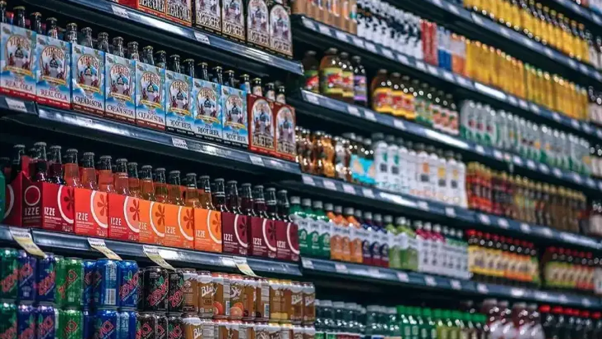 СЗО призова за 50% повишение на цените на алкохол, цигари и сладки напитки