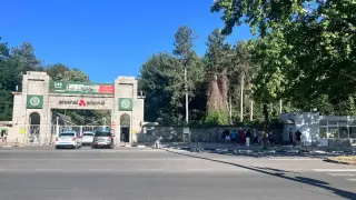 От болницата с последни новини за мъжа, пострадал на територията на "Арсенал"