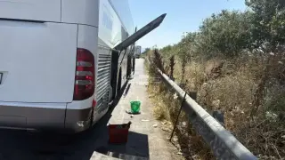 Пътуване към Атина се превърна в кошмар за българи, висяха 4 часа на жегата, заради...