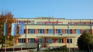 Брутална дискриминация в Монтана: Д-р Атанасова обижда грозно пациент, а после... Видео 18+
