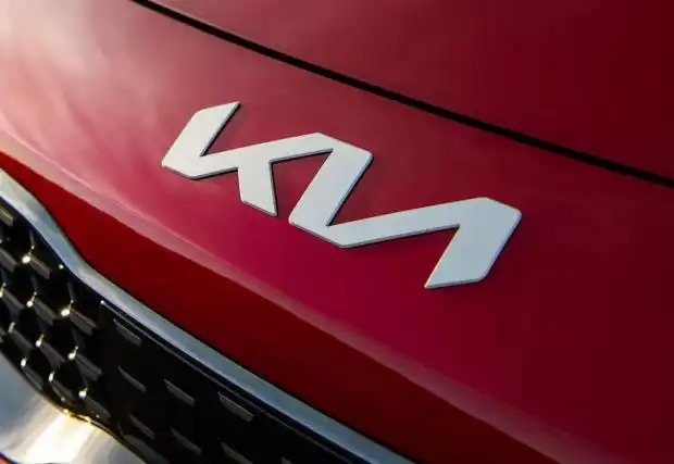 Kia показа конкурент на Duster и изуми с цена
