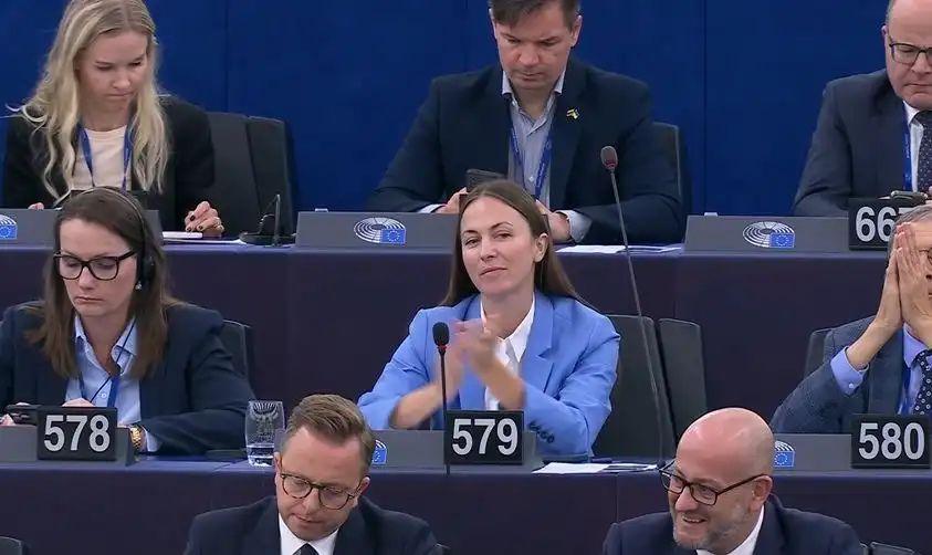 Извънредно от Страсбург! ЕП реши пуска ли ни в еврозоната