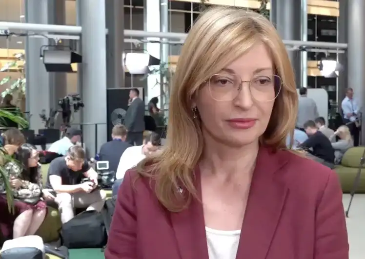 Екатерина Захариева: Подкрепата за еврото ще се увеличи рязко до средата на 2026 г., защото...