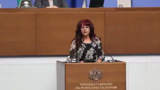 Петя Цанкова: Длъжни сме да направим необходимото повече млади българи да предпочитат нашите висши училища