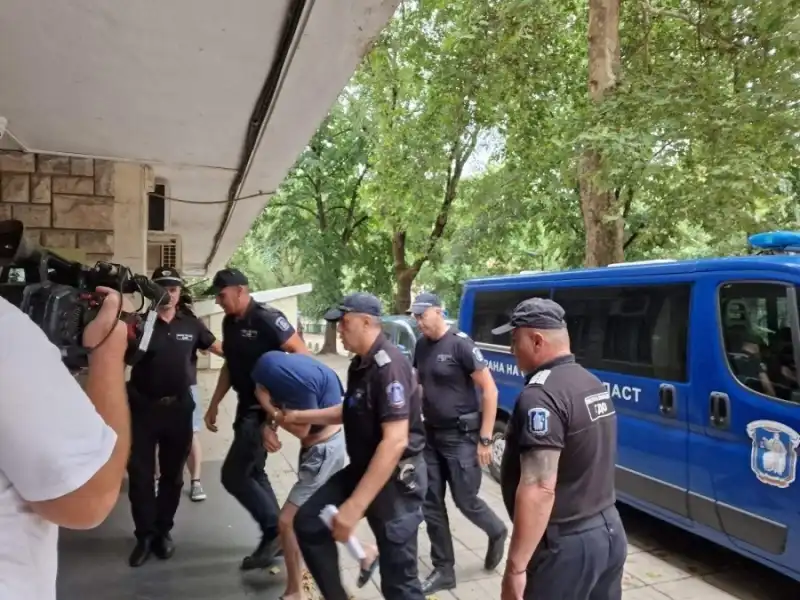 Прокуратурата иска постоянен арест за лидерите на "Ангелите на Ада"