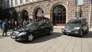 НСО обличат униформи за близо милион лева