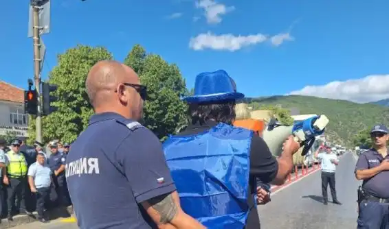 Спряха протеста в Кресна, арестуваха организаторите Видео