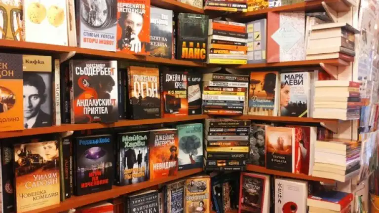 Фурор: Всички купуват тази книга в България, хората полудяха по нея