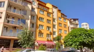 Брокер: Сделките с имоти се увеличават, но собствениците...